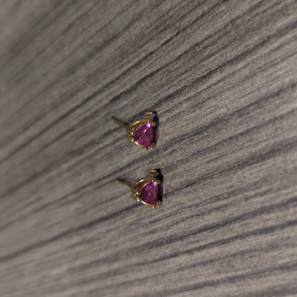 Pink Ice sapphire diamond stud earrings 14 K Gold yellow, no backs, clear backs